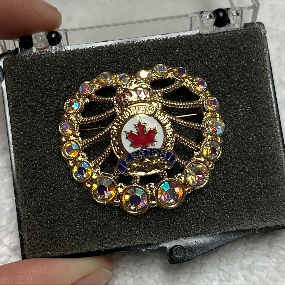 Legion vintage brooch - Picture 2 of 4